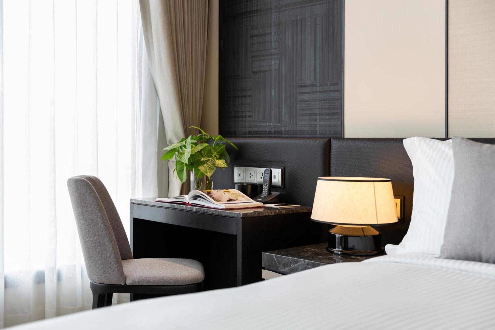 Готель Ascott Thonglor Бангкок Екстер'єр фото A room at the hotel